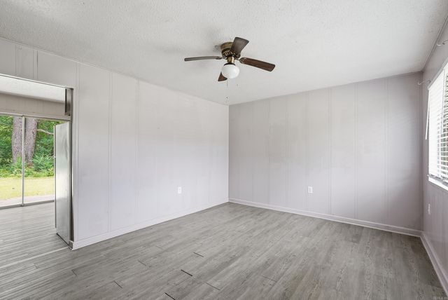 2114 keathley Drive, Conway, AR 72034