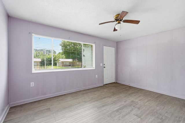 2114 keathley Drive, Conway, AR 72034