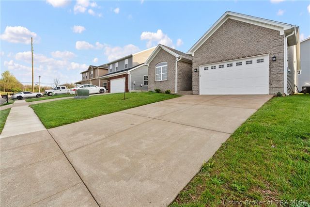 5903 Juniper Ridge Drive, Charlestown, IN 47111