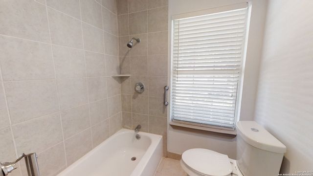 11214 JANET LEE DR, San Antonio, TX 78230