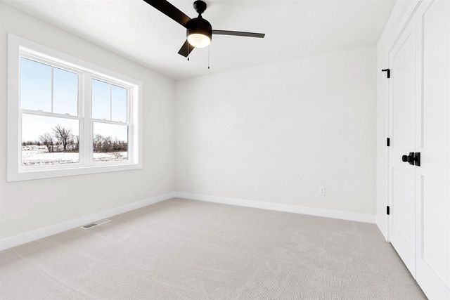 W5625 GREY DRIVE, Appleton, WI 54915