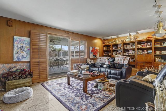 3755 S Braden Avenue, Tulsa, OK 74135