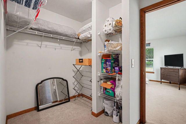 47292 Woodland Drive, Bangor, MI 49013