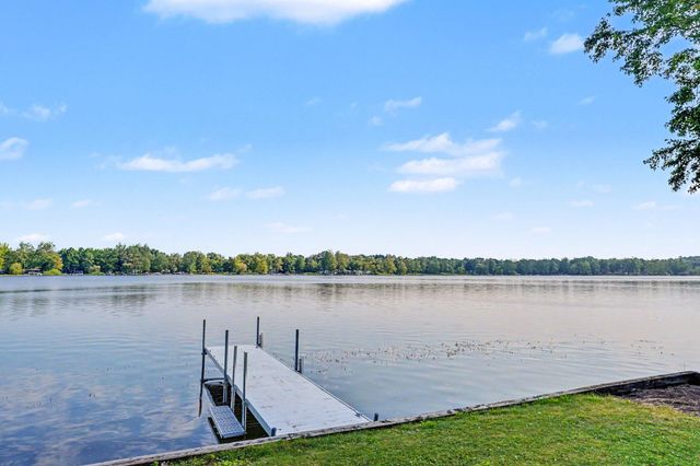 47292 Woodland Drive, Bangor, MI 49013
