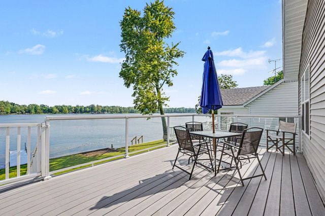 47292 Woodland Drive, Bangor, MI 49013