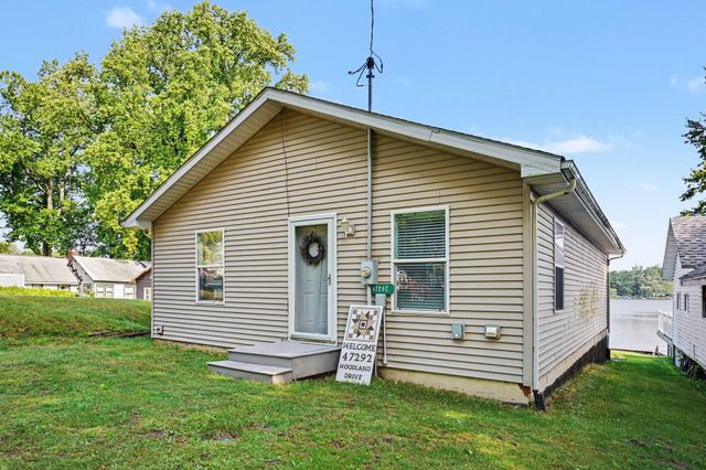 47292 Woodland Drive, Bangor, MI 49013