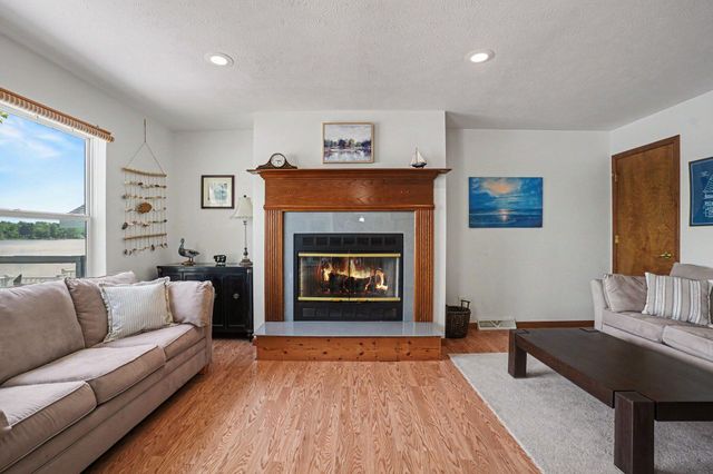 47292 Woodland Drive, Bangor, MI 49013