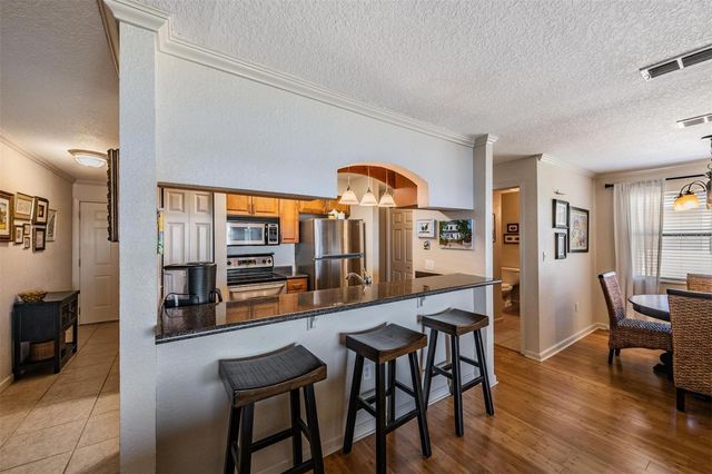 10103 SAILWINDS BOULEVARD N 201, Largo, FL 33773