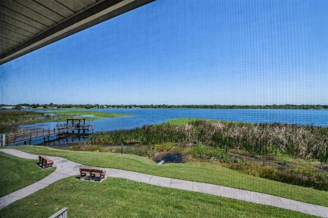 10103 SAILWINDS BOULEVARD N 201, Largo, FL 33773