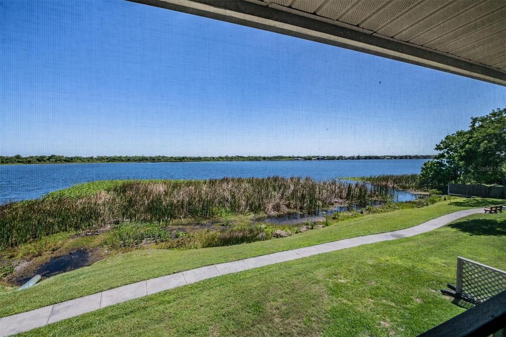 Image 30 of property listing at 10103 SAILWINDS BOULEVARD N 201, Largo, FL 33773