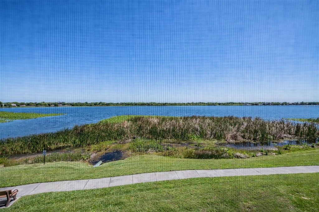 Image 9 of property listing at 10103 SAILWINDS BOULEVARD N 201, Largo, FL 33773