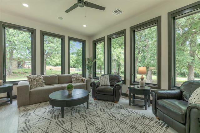 10124 NE 4th Street, Oklahoma City, OK 73130