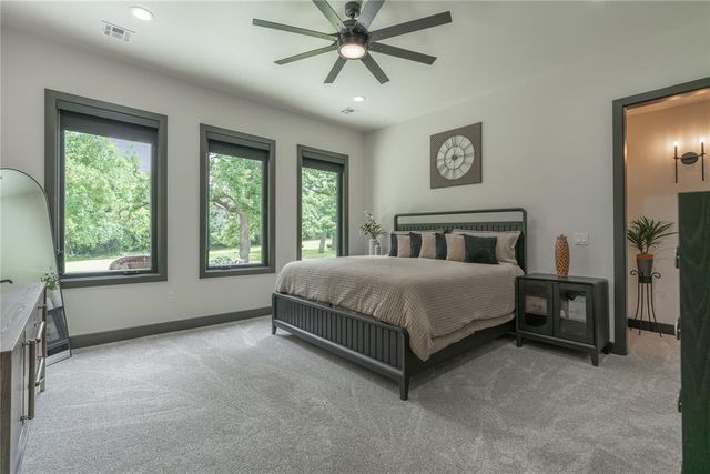 10124 NE 4th Street, Oklahoma City, OK 73130
