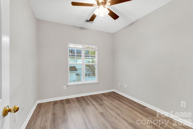 6349 Mallard View Lane, Charlotte, NC 28269