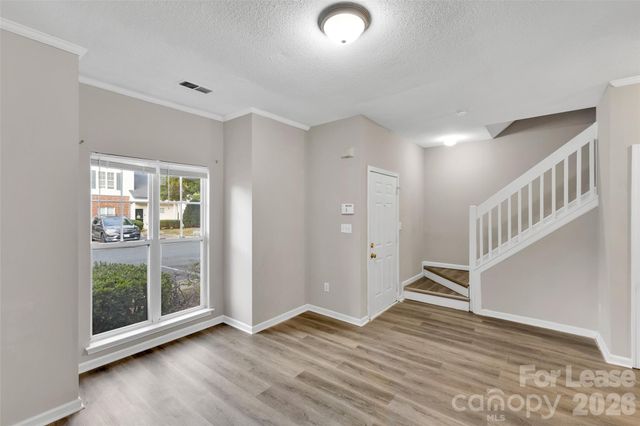 6349 Mallard View Lane, Charlotte, NC 28269