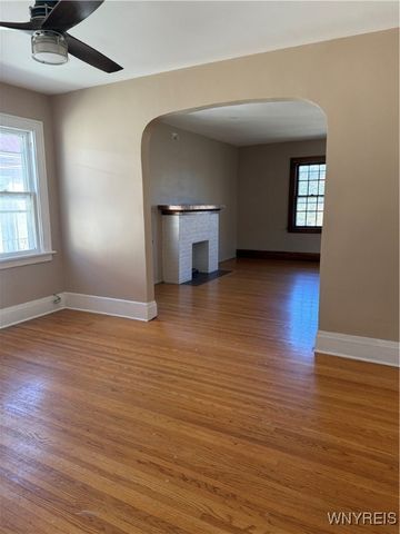 274 Washington Avenue Upper, Tonawanda, NY 14217