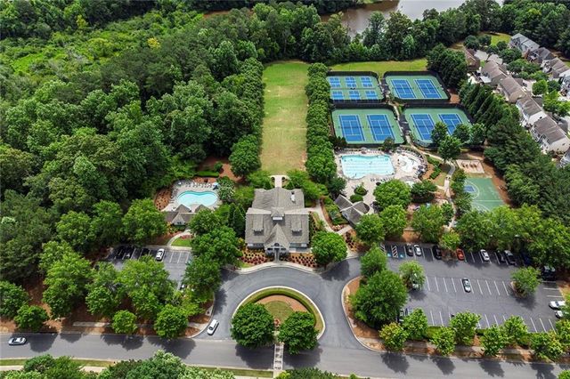 705 Berkeley Terrace, Canton, GA 30115