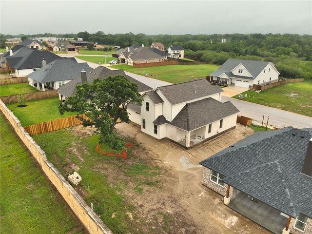 162 Buffalo Ridge Road, Giddings, TX 78942