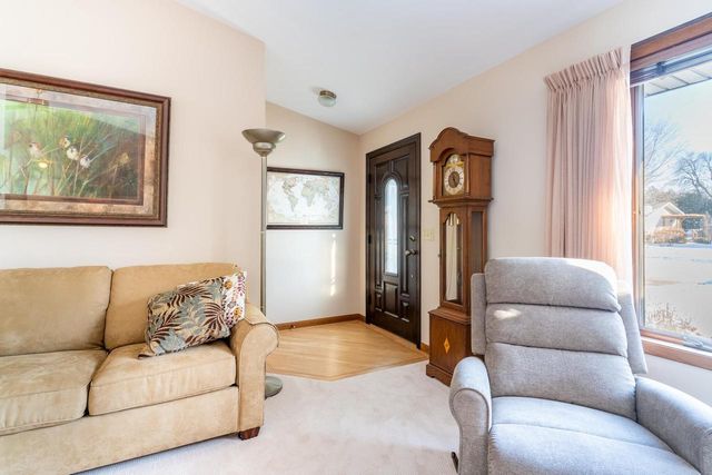 1201 S IRMA STREET, Appleton, WI 54915