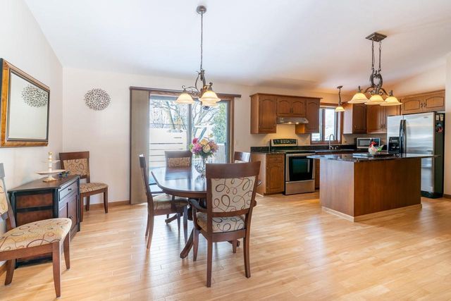 1201 S IRMA STREET, Appleton, WI 54915