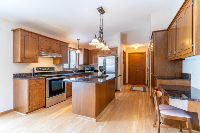 1201 S IRMA STREET, Appleton, WI 54915