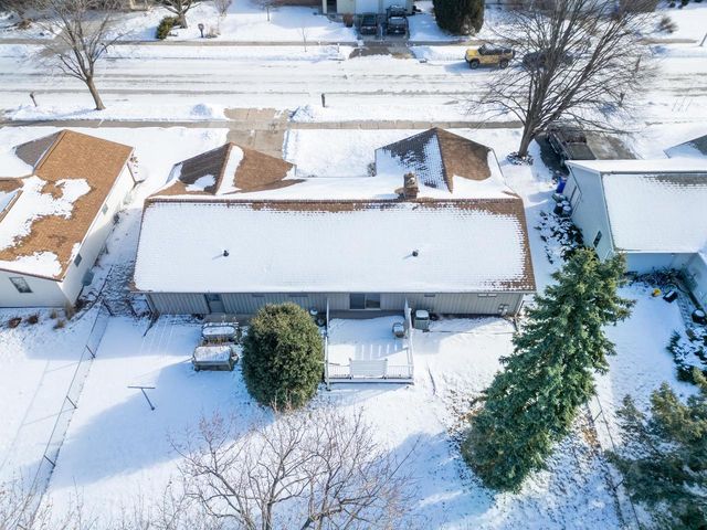 1201 S IRMA STREET, Appleton, WI 54915