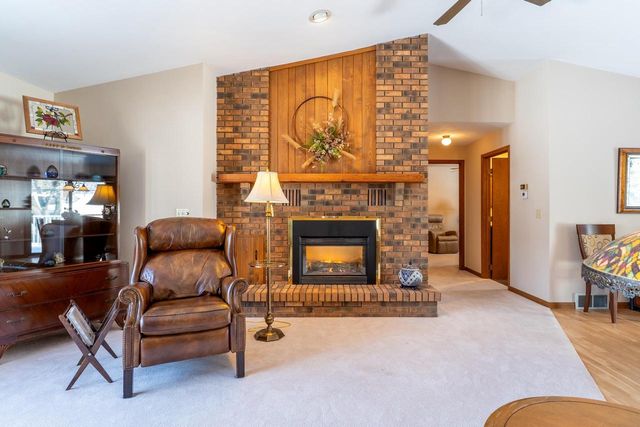 1201 S IRMA STREET, Appleton, WI 54915