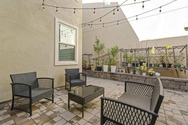 1203 Camino Levante, Chula Vista, CA 91913