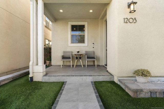 1203 Camino Levante, Chula Vista, CA 91913