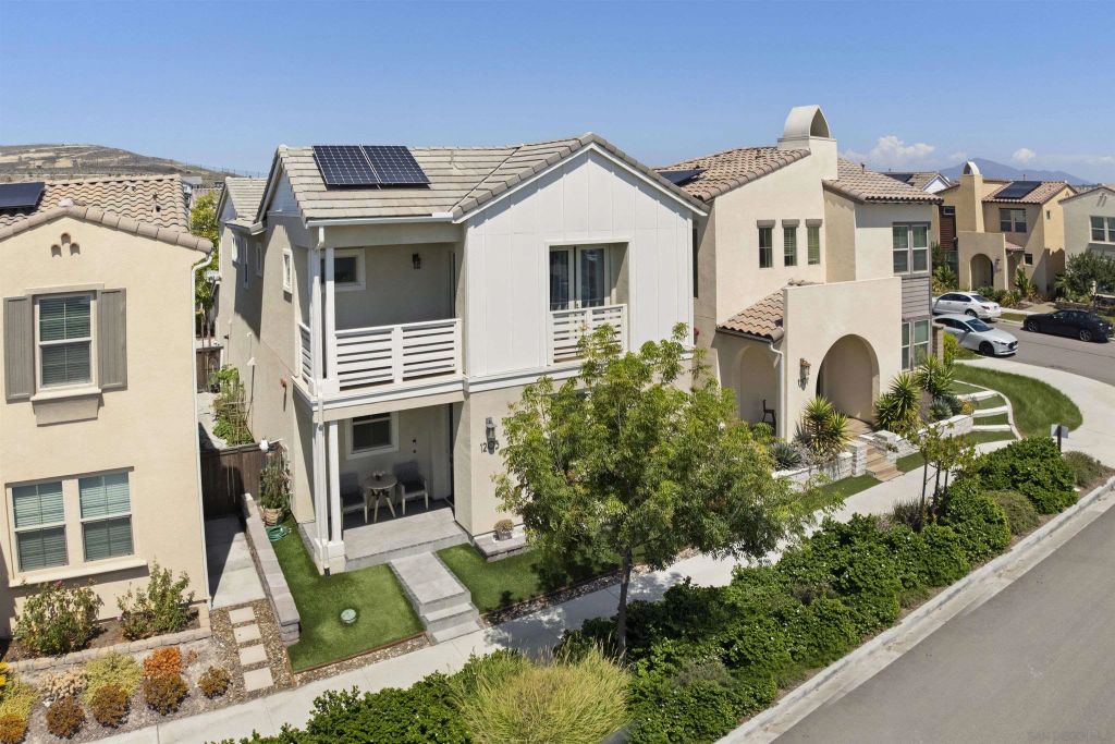 1203 Camino Levante, Chula Vista, CA 91913