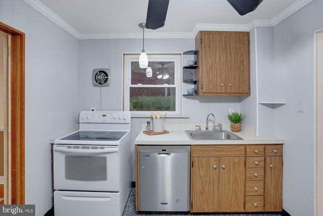 25 VILONE RD, Wilmington, DE 19805