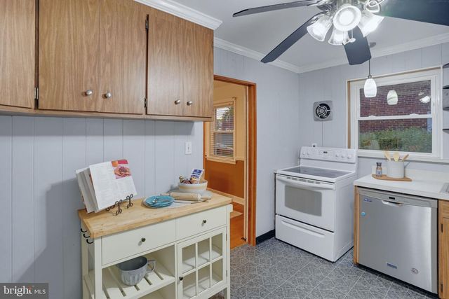25 VILONE RD, Wilmington, DE 19805