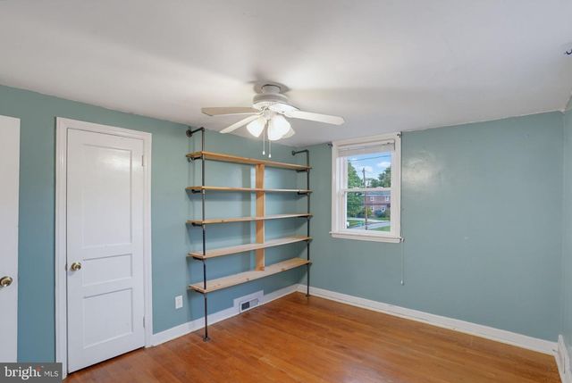 25 VILONE RD, Wilmington, DE 19805