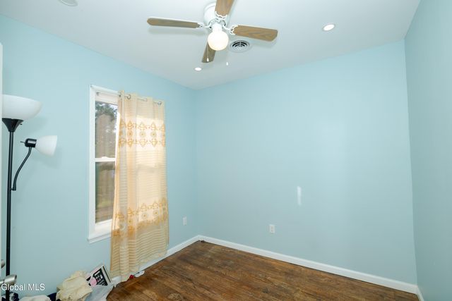 1643 Foster Avenue, Schenectady, NY 12308