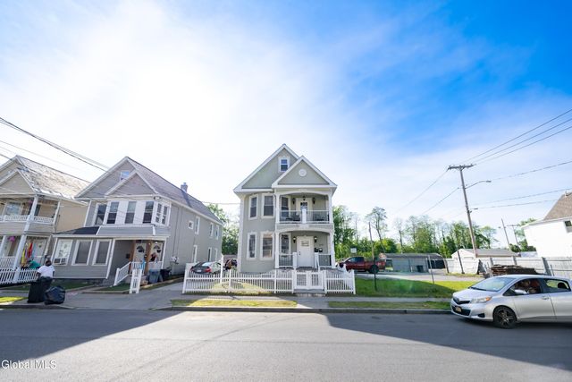 1643 Foster Avenue, Schenectady, NY 12308