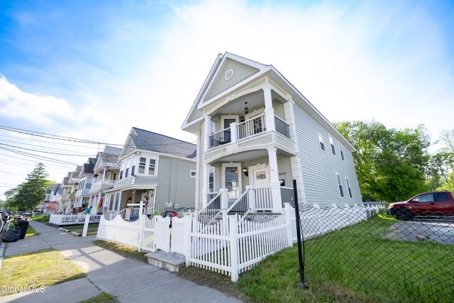 1643 Foster Avenue, Schenectady, NY 12308