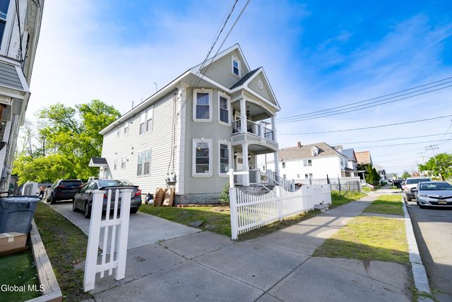 1643 Foster Avenue, Schenectady, NY 12308