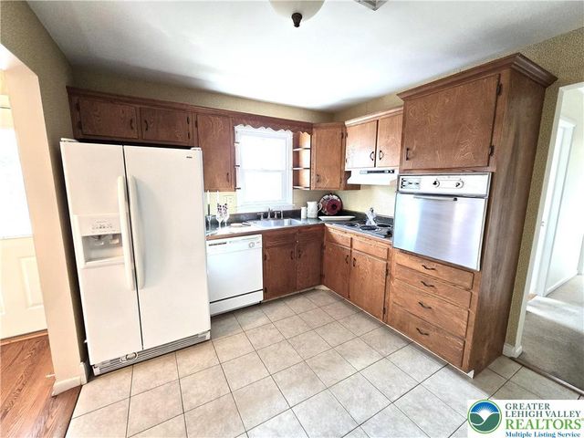 1655 Chippendale Circle, Hanover Twp, PA 18017