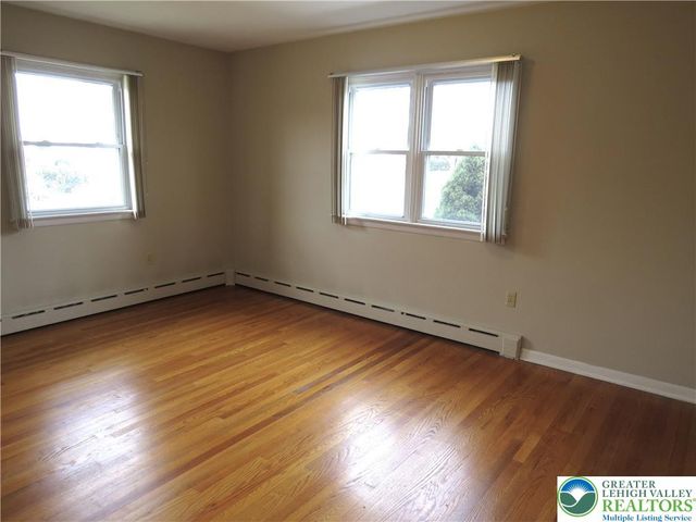 1655 Chippendale Circle, Hanover Twp, PA 18017