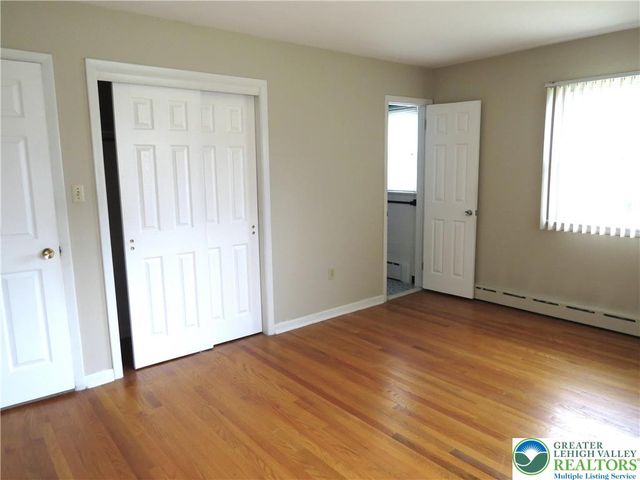 1655 Chippendale Circle, Hanover Twp, PA 18017