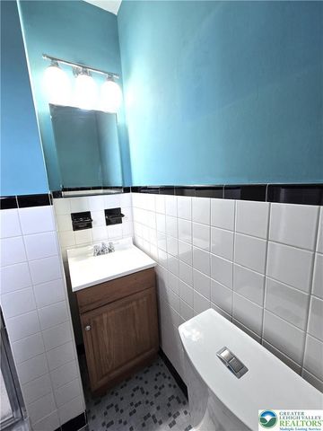 1655 Chippendale Circle, Hanover Twp, PA 18017