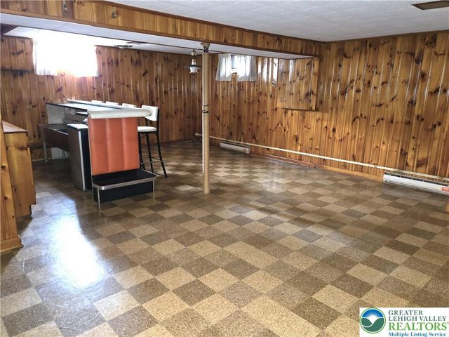 1655 Chippendale Circle, Hanover Twp, PA 18017