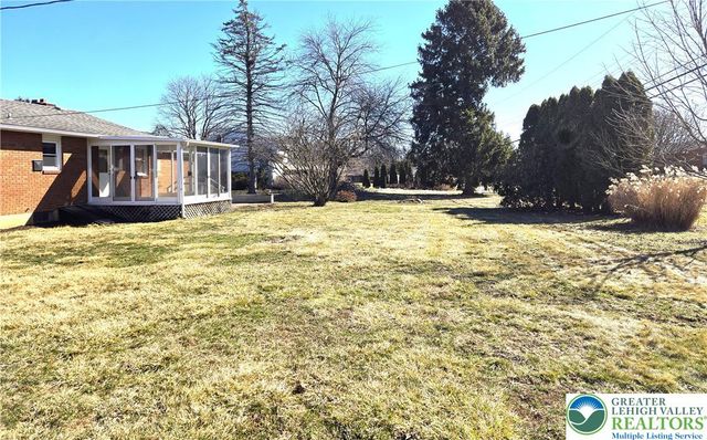 1655 Chippendale Circle, Hanover Twp, PA 18017