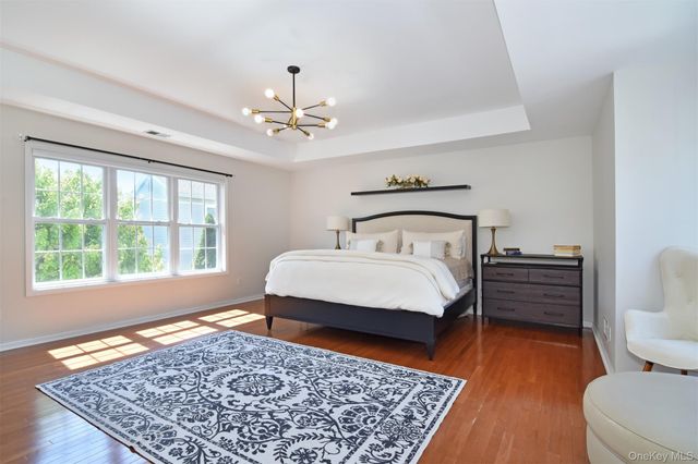 120 Tradition Court, White Plains, NY 10603