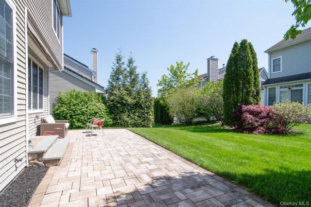 120 Tradition Court, White Plains, NY 10603