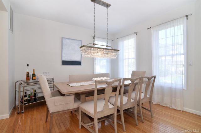 120 Tradition Court, White Plains, NY 10603