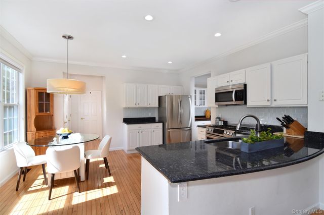 120 Tradition Court, White Plains, NY 10603