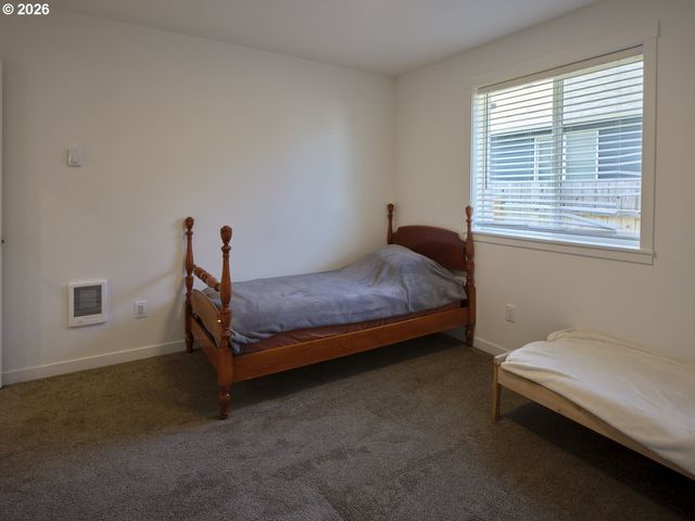 410 CARDINAL Ave, Winlock, WA 98596