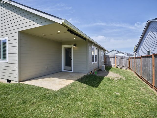 410 CARDINAL Ave, Winlock, WA 98596