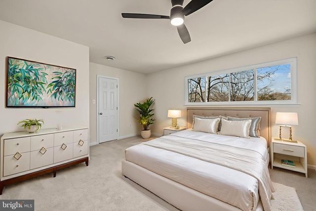 2520 LINWOOD LN, Woodbridge, VA 22192